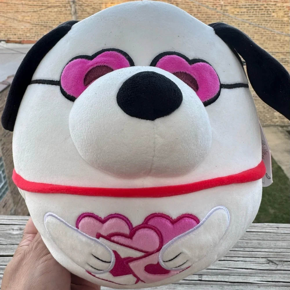 Squishmallows Snoopy Peanuts Plush White with pink hearts